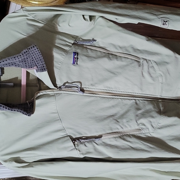 Patagonia Jacket - Picture 2 of 8